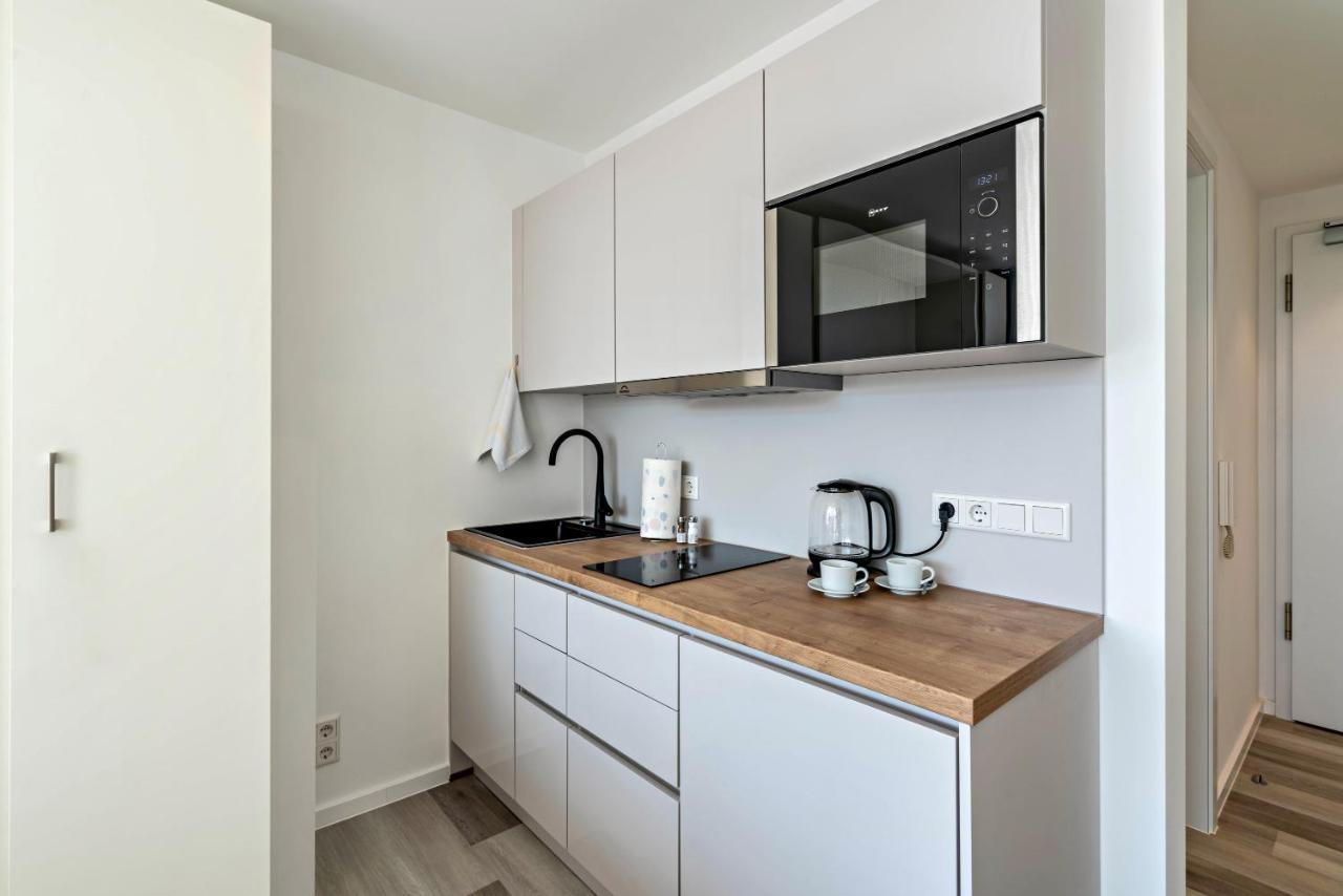 Huber Living Basic 203 Apartman Germering Kültér fotó