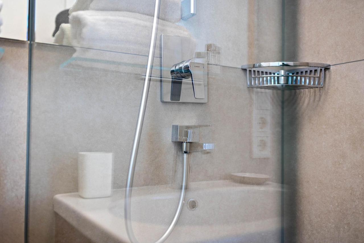 Huber Living Basic 203 Apartman Germering Kültér fotó